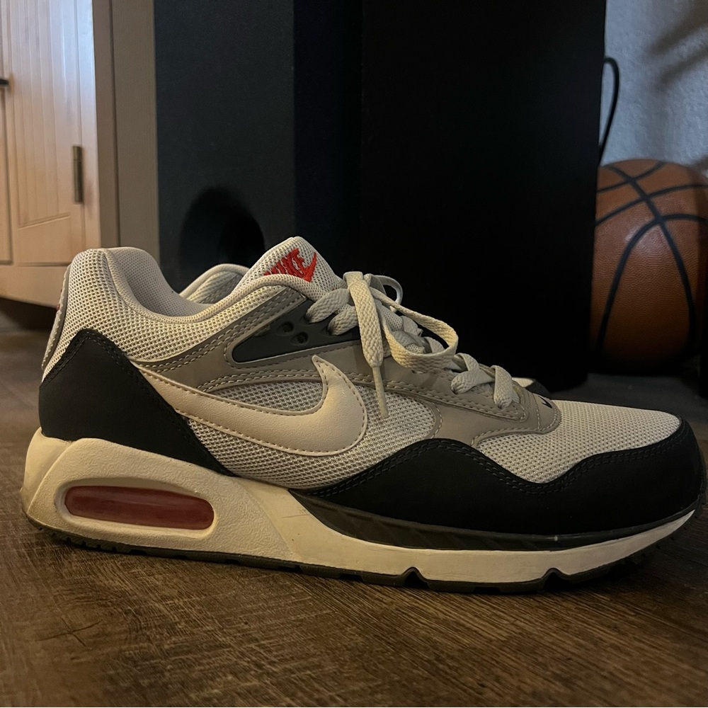 Nike Air Max Sneakers in Black and Cream